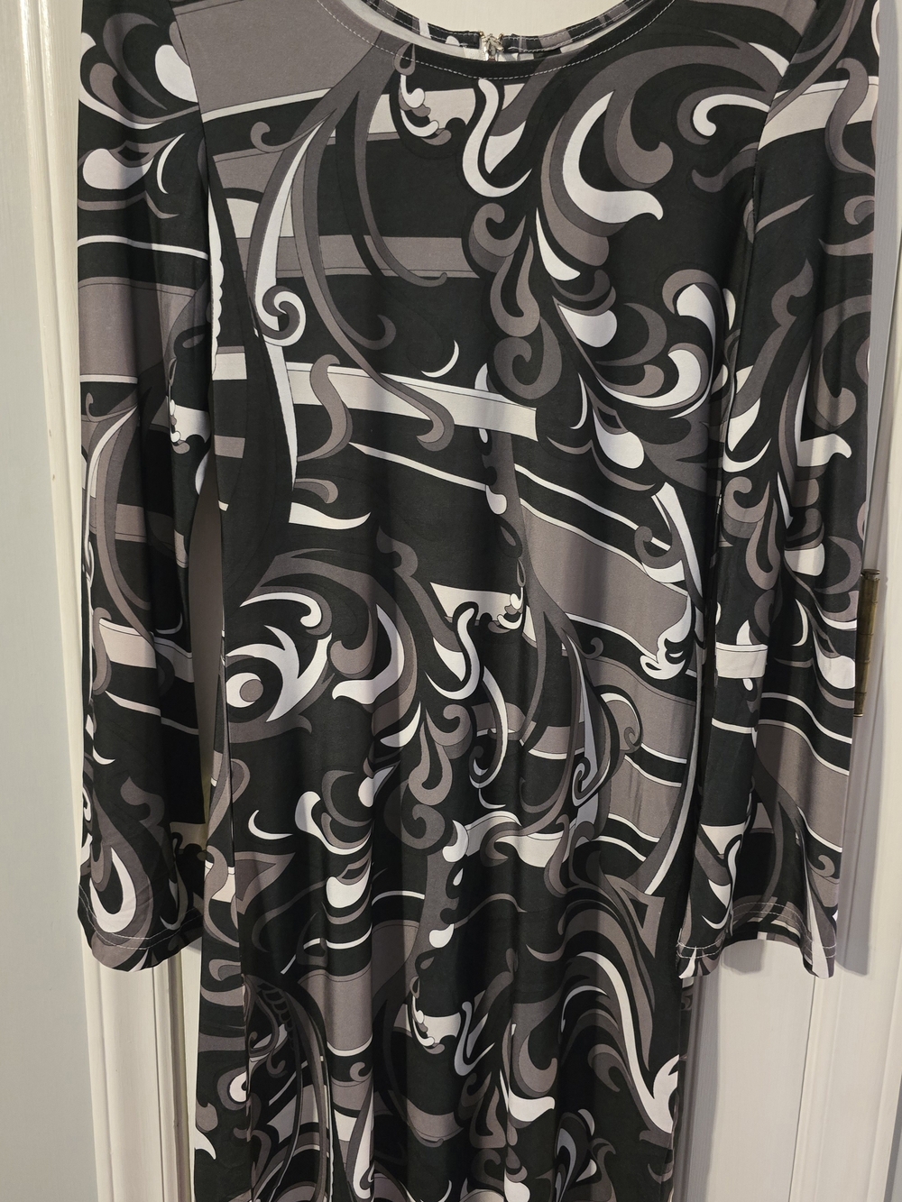 White Mark Black and Gray Abstract Dress New No Tags